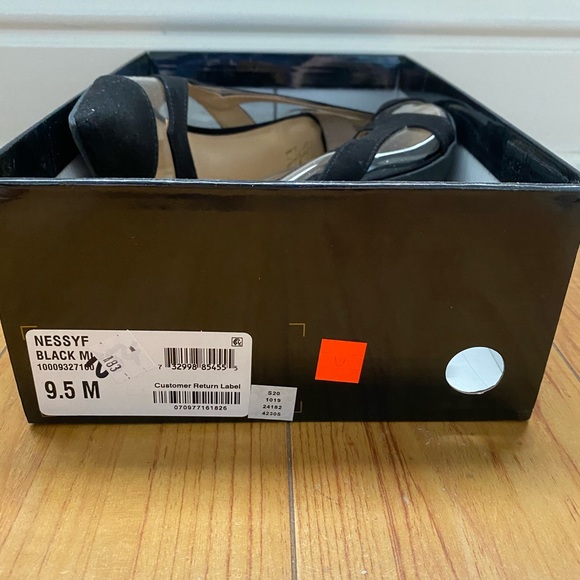 Thalia Sodi - Picture 5 of 5